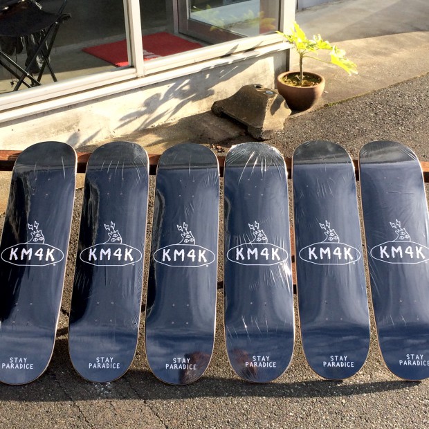 KM4K - SKATEBOARD