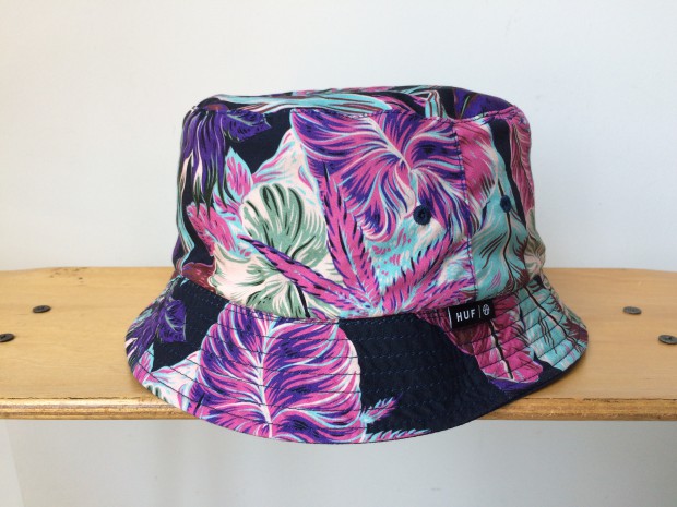 huf PARAISO BUCKET HAT