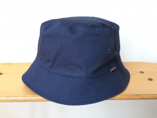 huf PARAISO BUCKET HAT